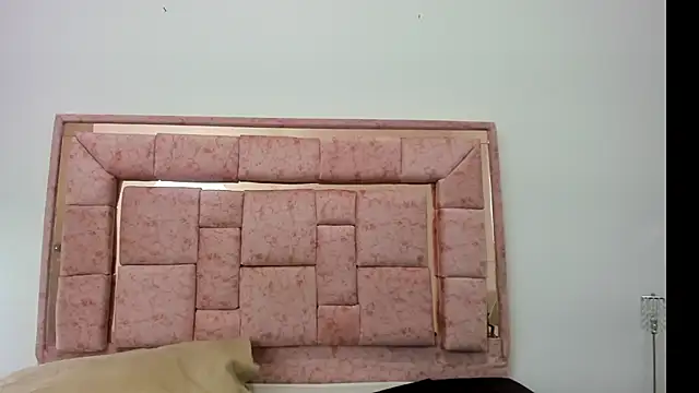 zoee lovv online show from February 27, 6:50 am