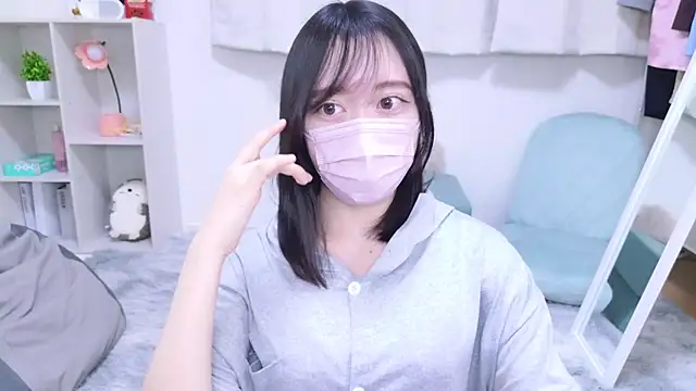 Snapshot of Yurie_ chatting on March 7, 10:10 pm Yurie online show from March 7, 10:10 pm