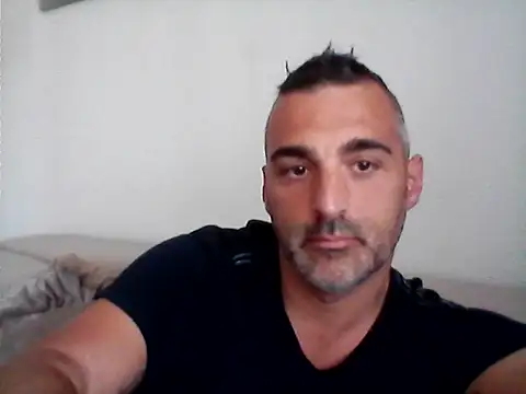 Assodispade3 online show from April 1, 7:20 am