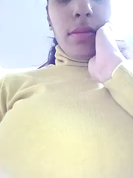 Snapshot of InLero chatting on December 10, 3:52 am InLero online show from December 10, 3:52 am