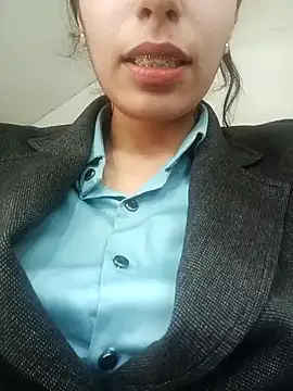 Snapshot of InLero chatting on January 16, 9:27 am InLero online show from January 16, 9:27 am