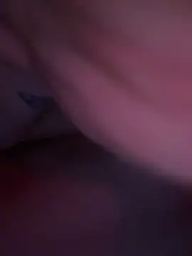 Snapshot of luv2cum7491 chatting on January 28, 10:34 am luv2cum7491 online show from January 28, 10:34 am