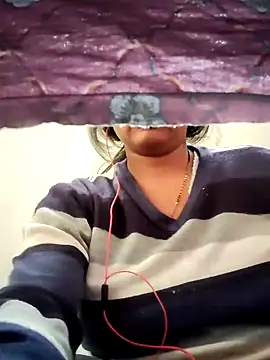 lovelyruhi online show from December 5, 10:23 am