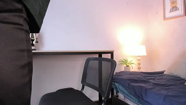 Caroline dh online show from January 15, 11:37 am