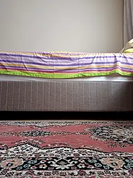 Snapshot of nyraminyon chatting on September 28, 8:31 am nyraminyon online show from September 28, 8:31 am