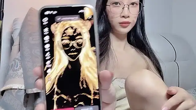 Lili-2 online show from May 14, 3:19 pm
