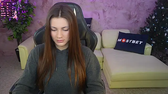 Snapshot of Julia__Star_ chatting on January 4, 11:22 am Julia Star online show from January 4, 11:22 am