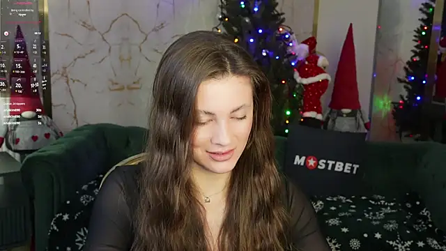 Snapshot of Julia__Star_ chatting on January 14, 7:59 am Julia Star online show from January 14, 7:59 am