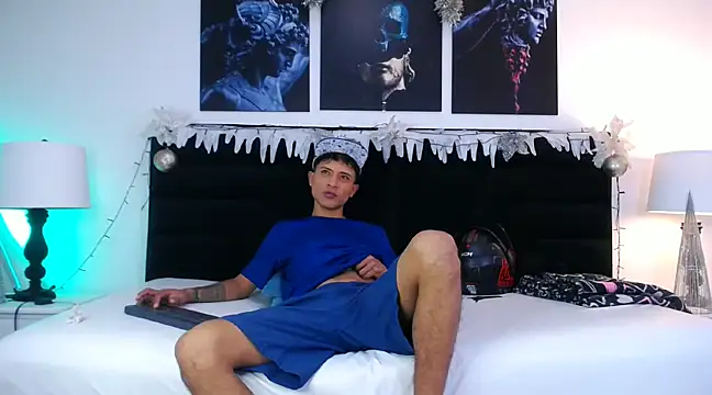 Edward Milleer online show from December 9, 2:39 pm