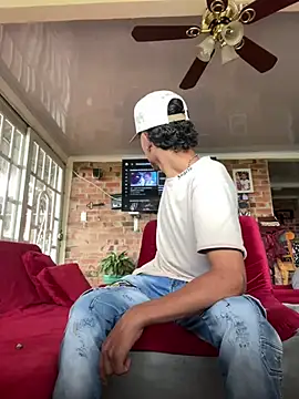 Edward Milleer online show from December 26, 2:16 pm