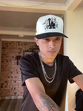 Edward Milleer online show from February 6, 7:39 pm