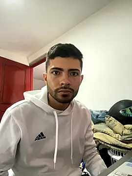 Jestebanano online show from October 27, 2:10 pm