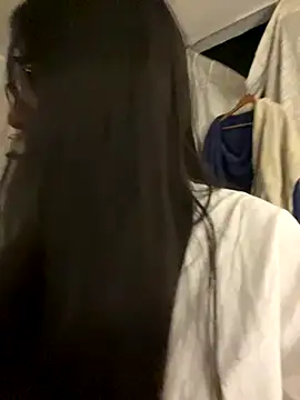 Snapshot of AleFantasy0001 chatting on October 28, 3:54 am AleFantasy0001 online show from October 28, 3:54 am