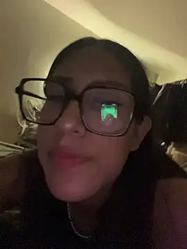 AleFantasy0001 online show from March 22, 3:54 am