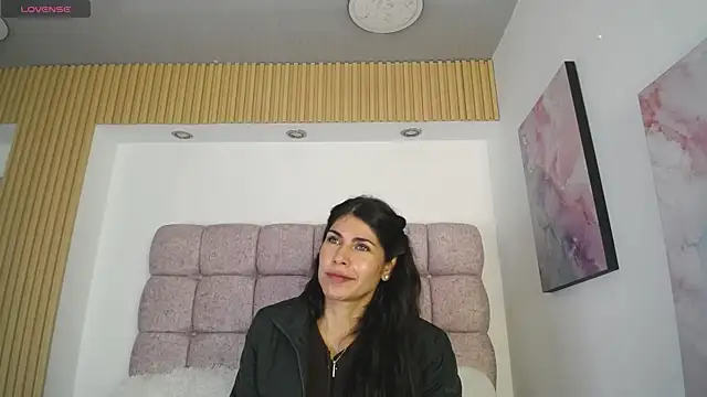 Melodi Roux online show from June 28, 1:39 pm
