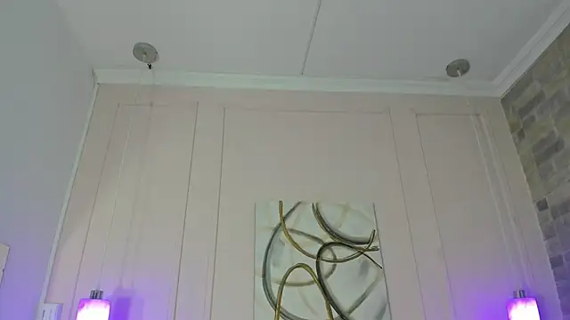 Snapshot of Emma_Payton chatting on December 11, 11:30 am Emma Payton online show from December 11, 11:30 am