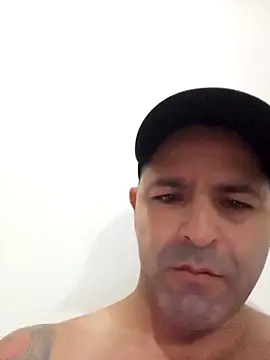 Snapshot of Marciogrei chatting on February 16, 8:22 pm Marciogrei online show from February 16, 8:22 pm
