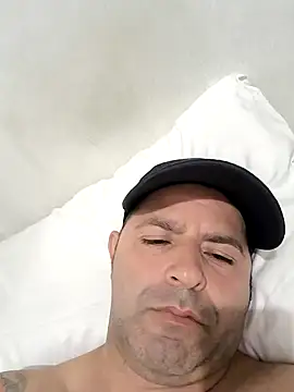 Snapshot of Marciogrei chatting on October 16, 12:28 pm Marciogrei online show from October 16, 12:28 pm