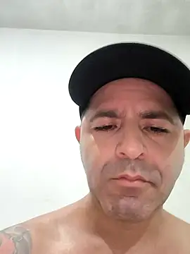 Snapshot of Marciogrei chatting on December 15, 8:02 pm Marciogrei online show from December 15, 8:02 pm