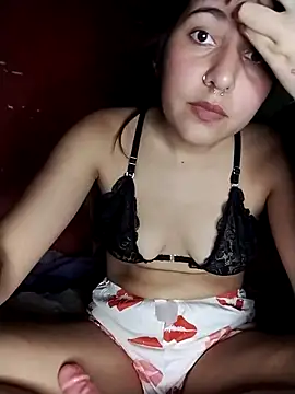 Cloeegoth online show from March 19, 1:43 am