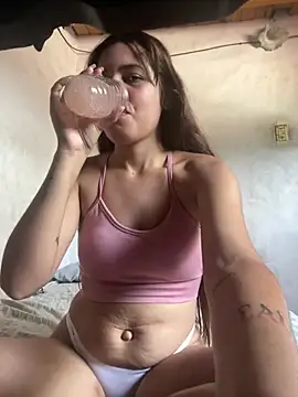 Cloeegoth online show from February 11, 4:45 pm