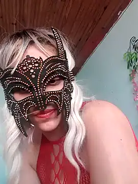 Snapshot of Queen666997 chatting on December 23, 6:11 am Queen666997 online show from December 23, 6:11 am