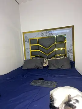 MattDevon online show from September 25, 11:30 pm