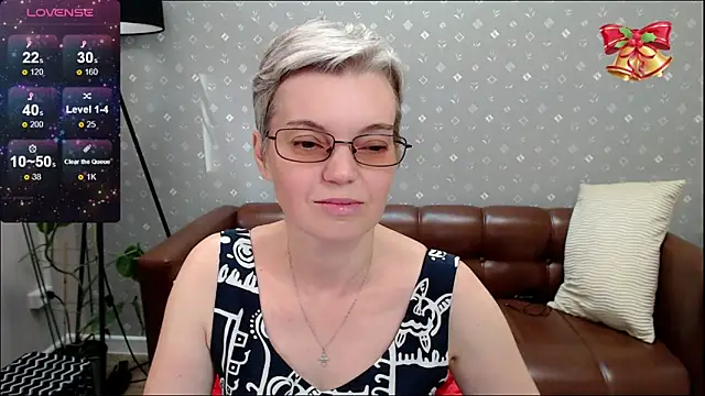 Cutie Erikaa1 online show from October 9, 4:32 am