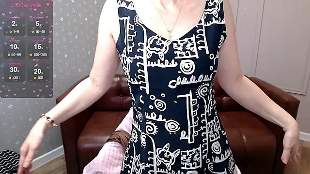 Cutie Erikaa1 online show from May 7, 2:17 am