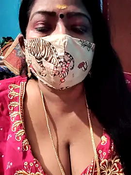 Snapshot of maniisha chatting on February 5, 6:40 am maniisha online show from February 5, 6:40 am