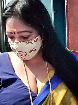 Snapshot of maniisha chatting on February 6, 7:34 am maniisha online show from February 6, 7:34 am