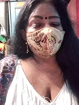 maniisha online show from May 3, 7:09 pm