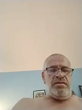 geilerschwanz64 online show from June 17, 6:53 pm