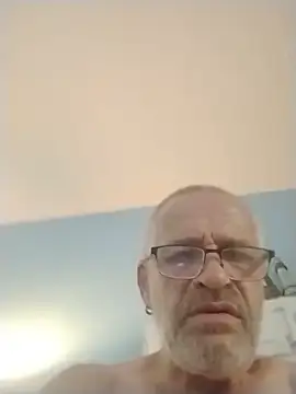 geilerschwanz64 online show from June 21, 3:42 am