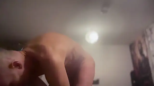 Snapshot of TowaFreespirit chatting on February 16, 11:56 pm TowaFreespirit online show from February 16, 11:56 pm