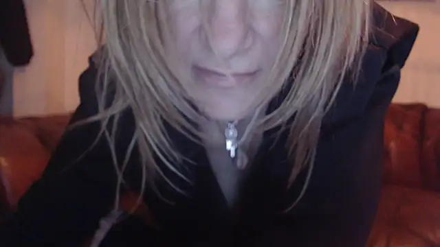 BettyDavisX online show from March 23, 2:26 am