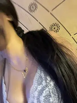 Snapshot of sexy_kaaylie chatting on January 17, 1:36 am sexy kaaylie online show from January 17, 1:36 am