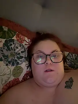 Tallulah-mae-xoxox online show from February 19, 8:31 pm