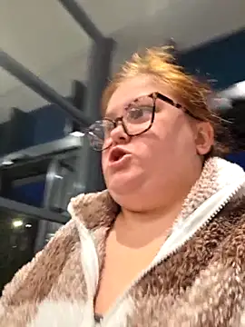 Tallulah-mae-xoxox online show from December 1, 4:23 pm