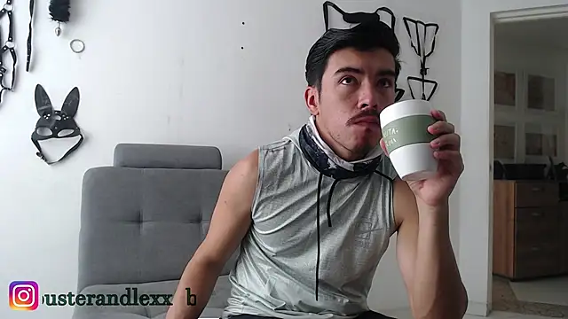 lexxandbusterr online show from December 4, 1:20 pm