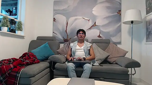 lexxandbusterr online show from September 27, 10:59 pm