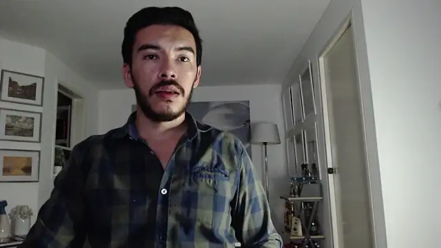 lexxandbusterr online show from October 30, 5:09 am