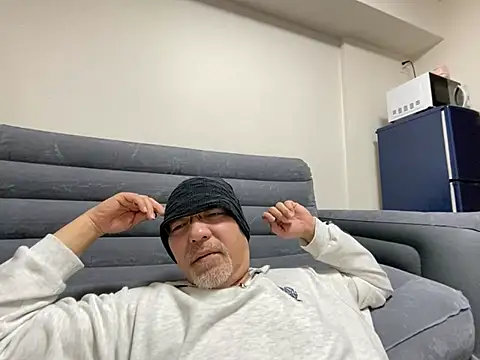 Grandpa29hijii online show from March 8, 1:25 pm