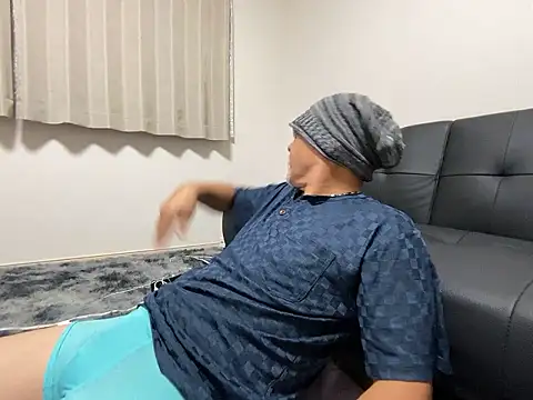 Grandpa29hijii online show from September 21, 1:24 pm