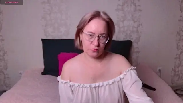 Moonlight Jasmine online show from November 17, 12:38 am