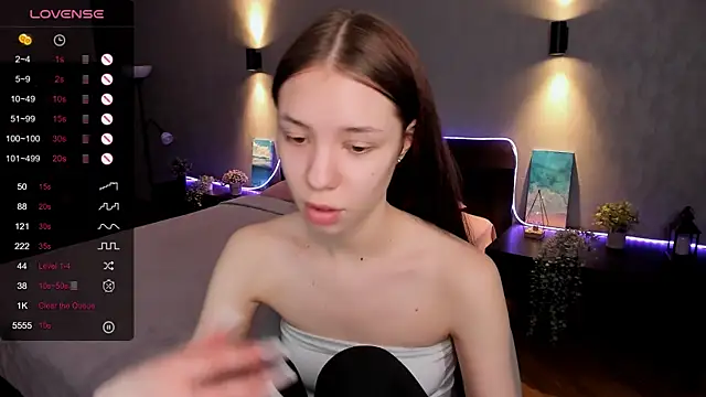 MilliBrown  online show from February 28, 11:47 am