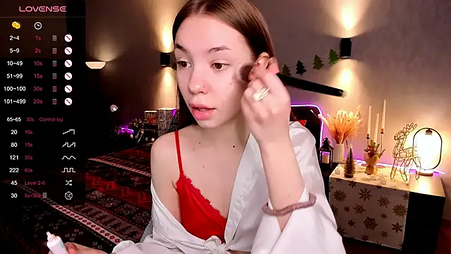 MilliBrown  online show from December 16, 8:08 am