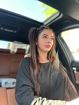 LaraVegas  online show from September 19, 5:42 am