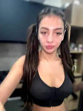 LaraVegas  online show from October 14, 5:08 am