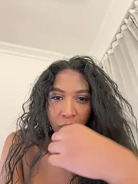 IamCrystal2 online show from May 16, 12:40 am